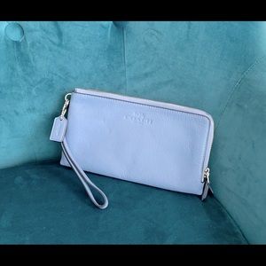 Coach Double Corner Zip Wristlet / Wallet